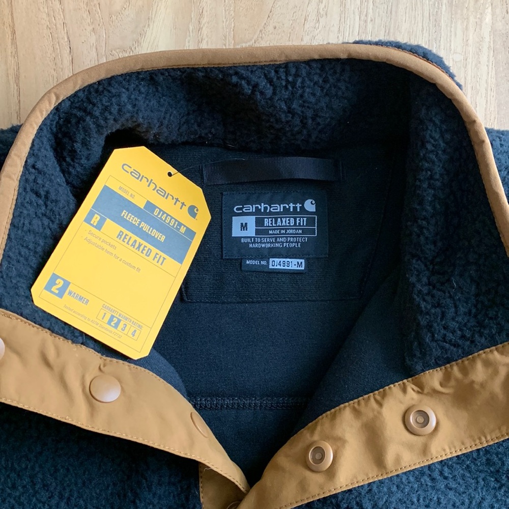 Carhartt Fleece Pullover - Picture 4 of 9